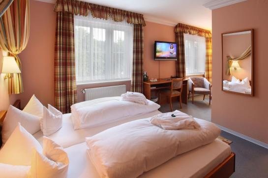 Hotelli Grüne Tanne Mandelholz