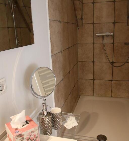 هتل L Ostello Altstadt