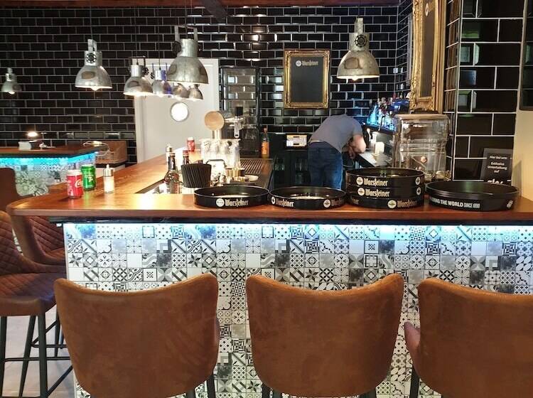 ホテル El Capitan Nähe Movie Park