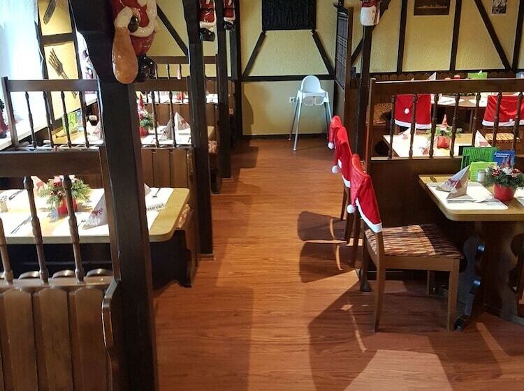 فندق Restaurant Zum Knurrhahn