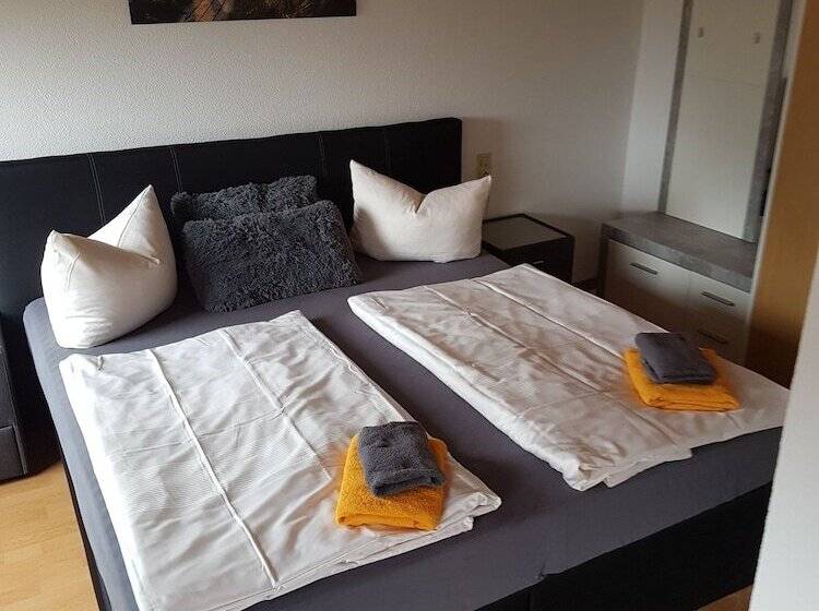 فندق Restaurant Zum Knurrhahn