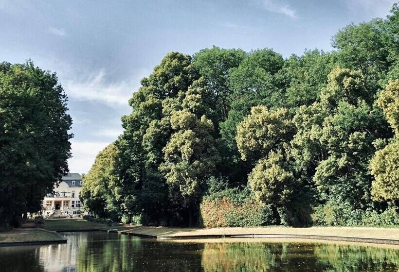 فندق Schloss Teutschenthal