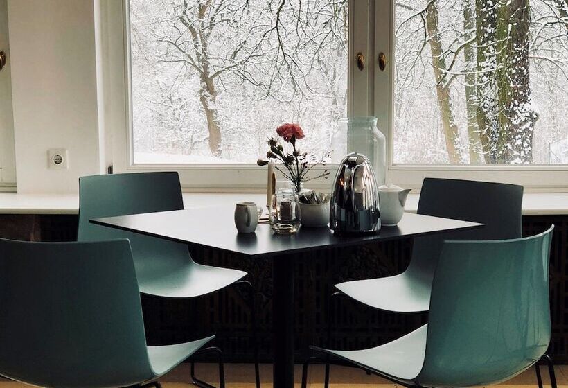 فندق Schloss Teutschenthal