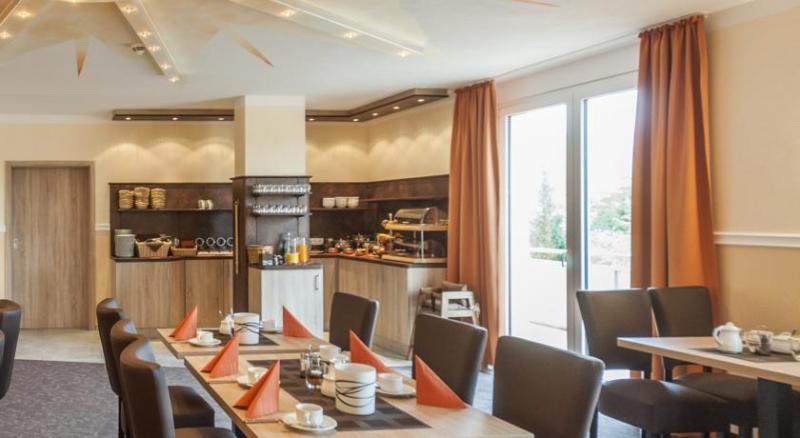 בית מלון כפרי Sonnengarten