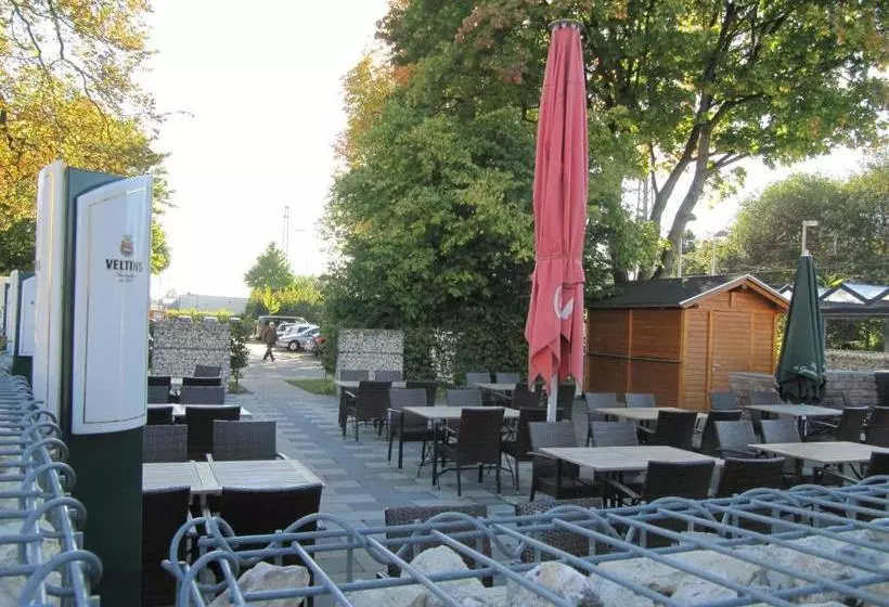 Отель Stadt Steinheim