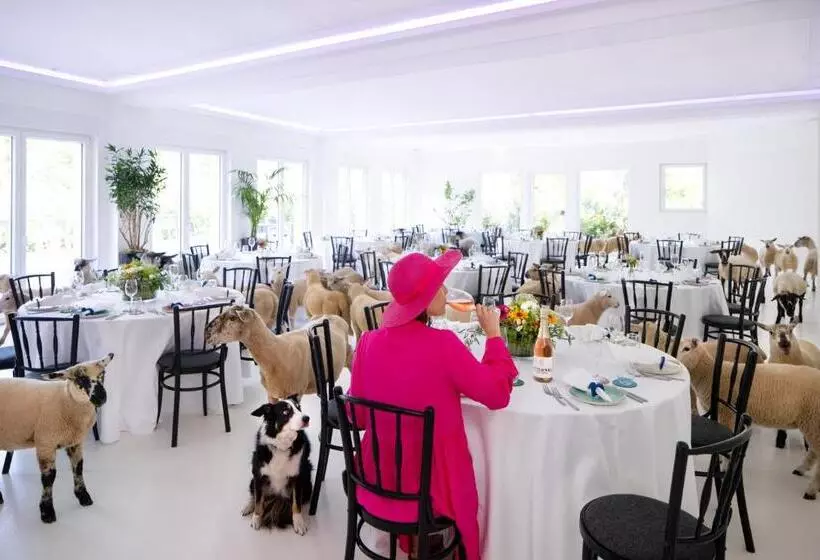 Stuckhotel Fettehenne