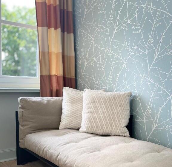 Stuckhotel Fettehenne