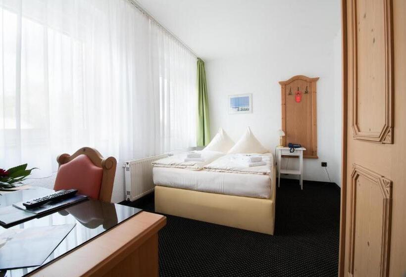 فندق Zum Eisenhammer