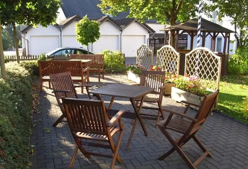 פנסיון Gasthaus Weber