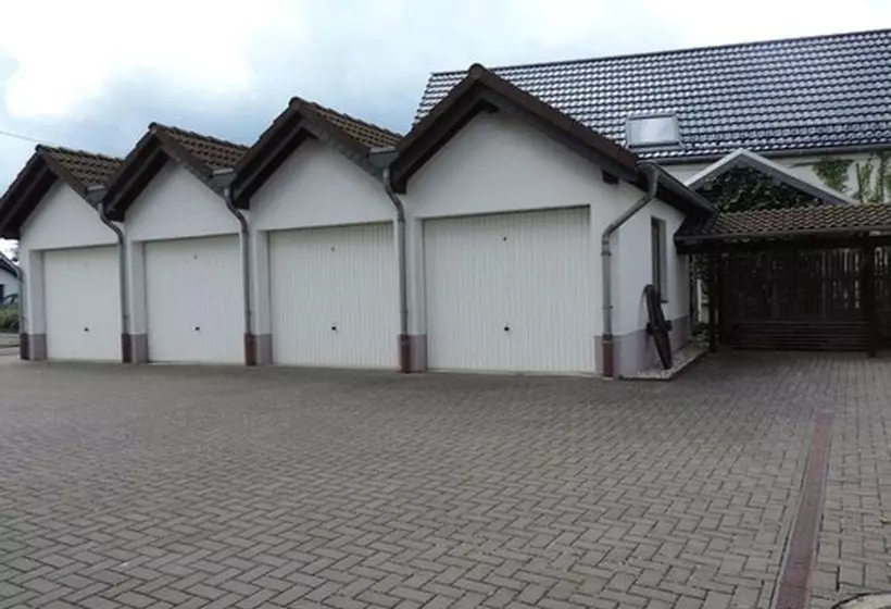 פנסיון Gasthaus Weber