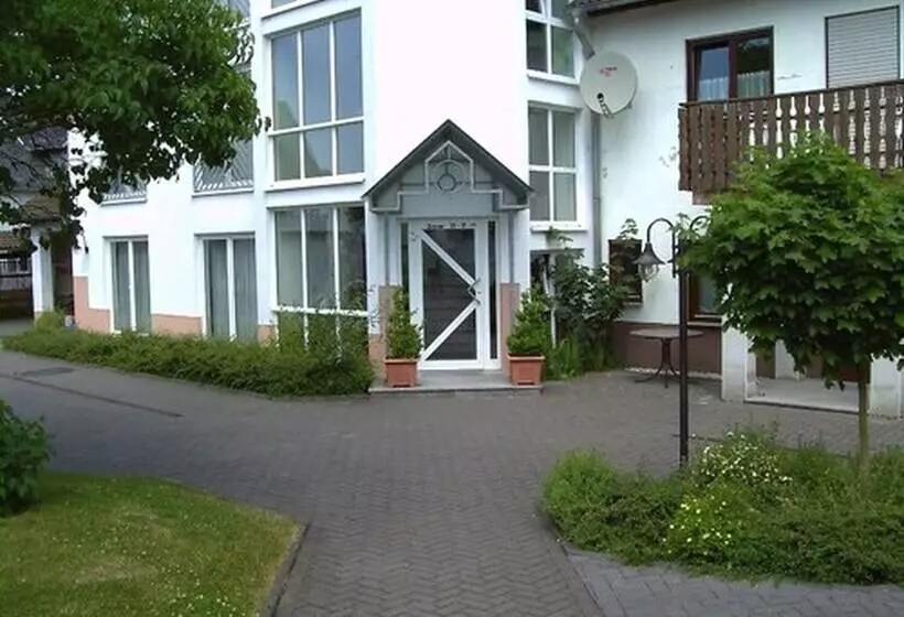 פנסיון Gasthaus Weber