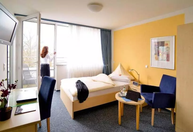 پانسیون Johanniter Gastehaus