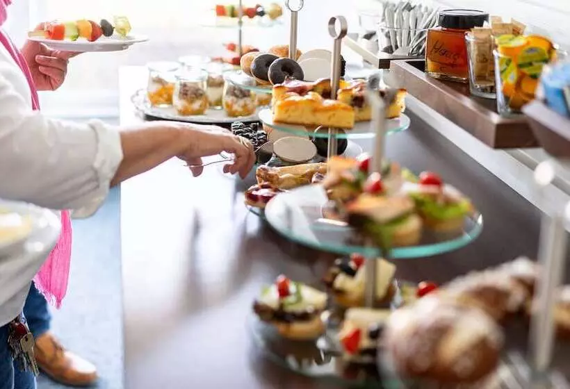 پانسیون Johanniter Gastehaus