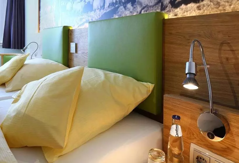 ペンション Landgasthof Kaiser