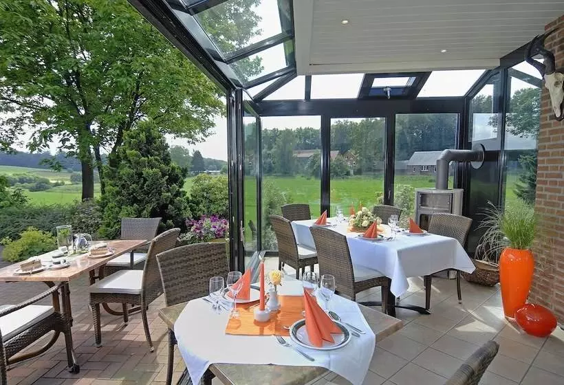 住宿加早餐 Café Wahlde