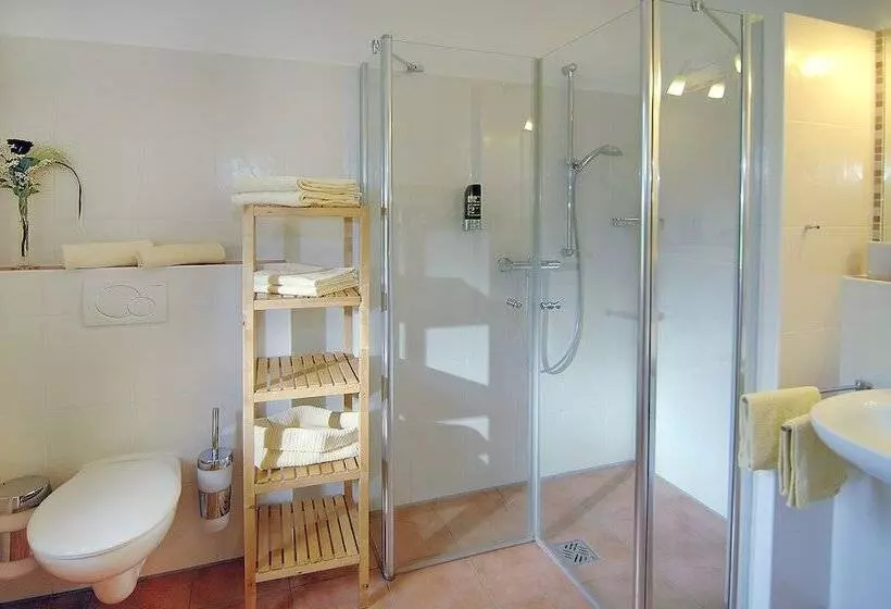 住宿加早餐 Café Wahlde