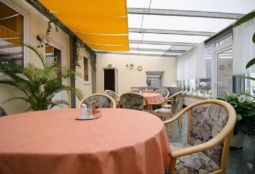 مبيت وإفطار Pension Regina Inh. Monique Kluge