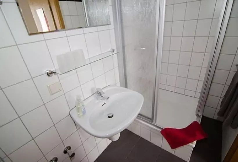 مبيت وإفطار Pension Regina Inh. Monique Kluge