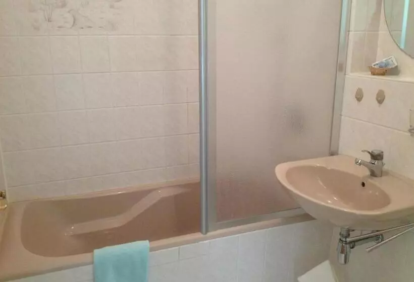 Gasthof & Hotel Zur Linde