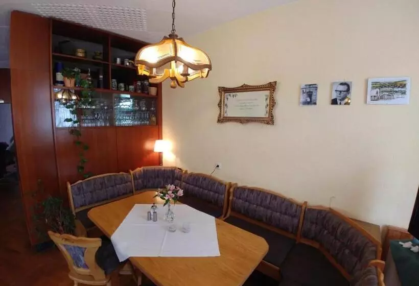 Gasthof & Hotel Zur Linde