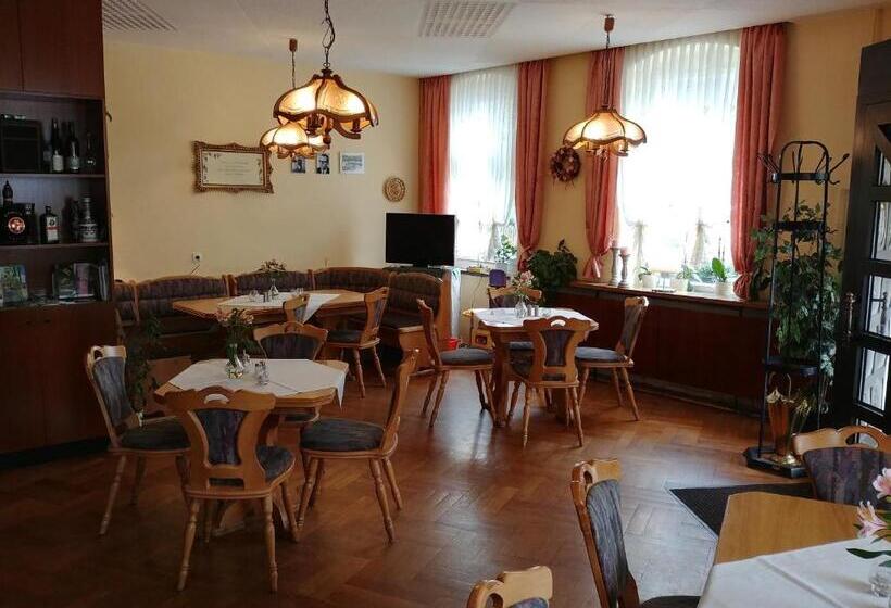 Gasthof & Hotel Zur Linde