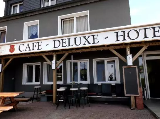 酒店 Cafe Deluxe