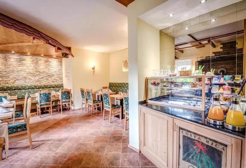 호텔 Cafe Hoyer Pension Und Appartements