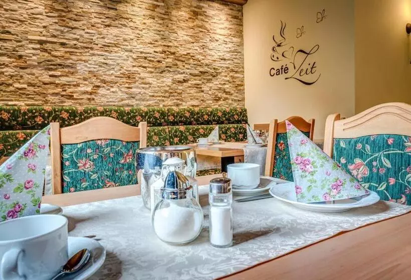 호텔 Cafe Hoyer Pension Und Appartements