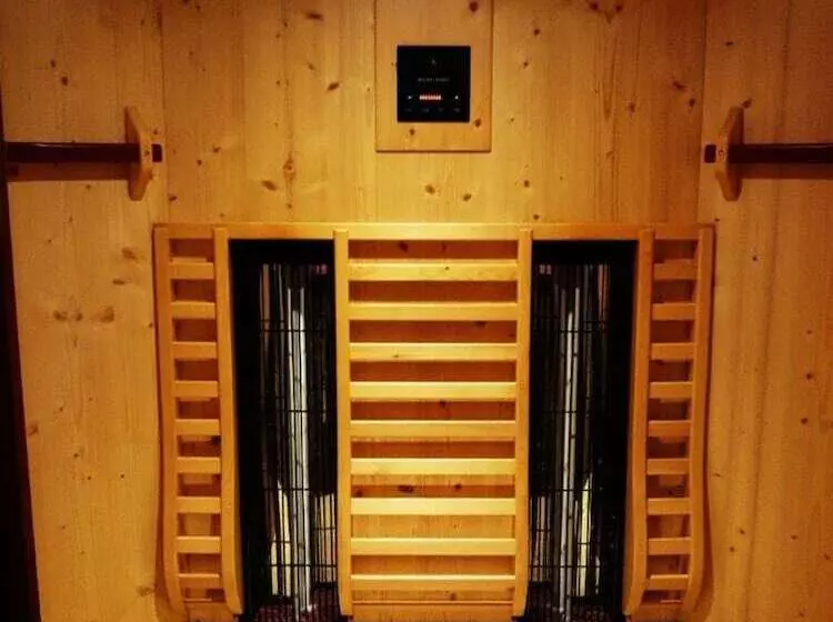 בית מלון כפרי Goldbachel