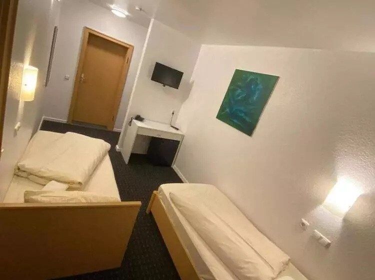 Отель Luise City An Der Philharmonie