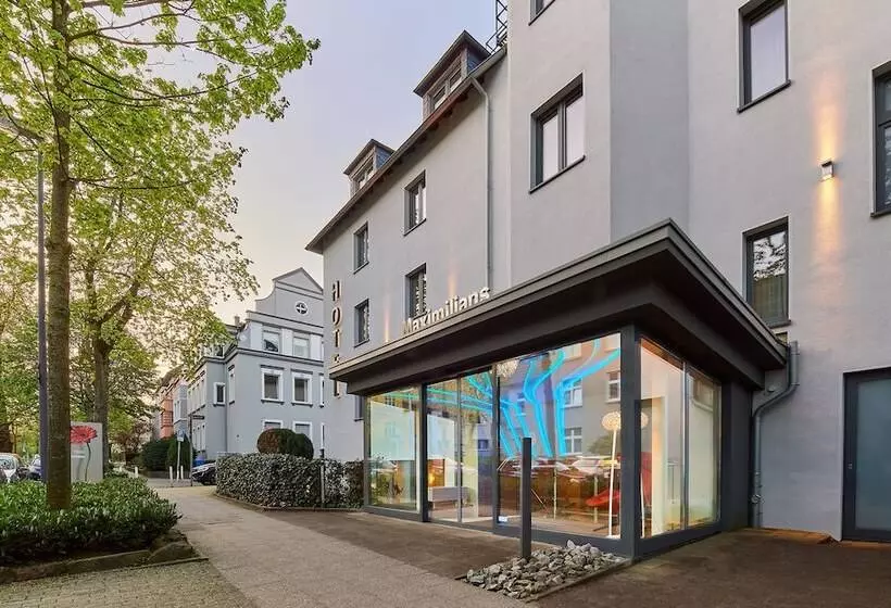 ホテル Maximilians