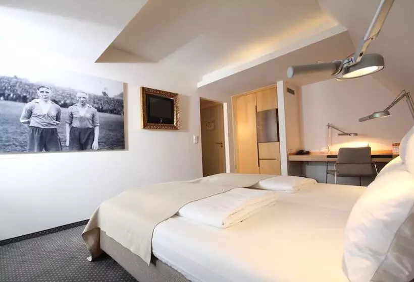 ホテル Maximilians