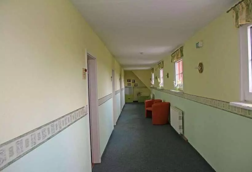 호텔 Parkschänke Zabeltitz