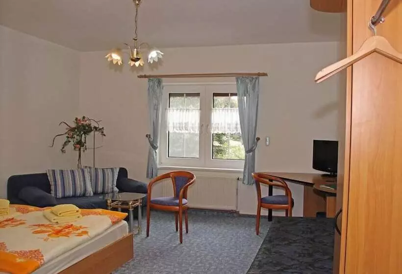 호텔 Parkschänke Zabeltitz