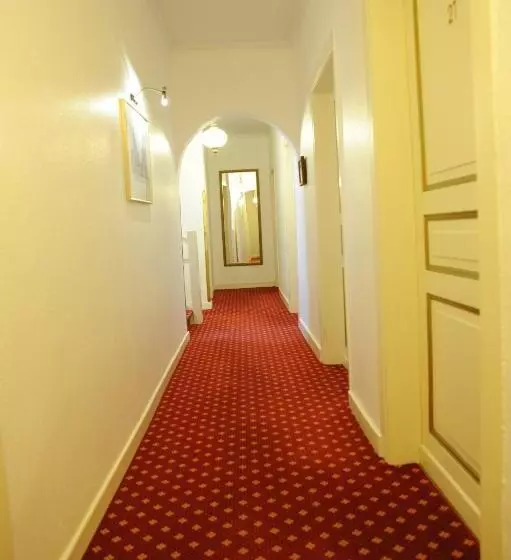 酒店 Rheinischer Hof