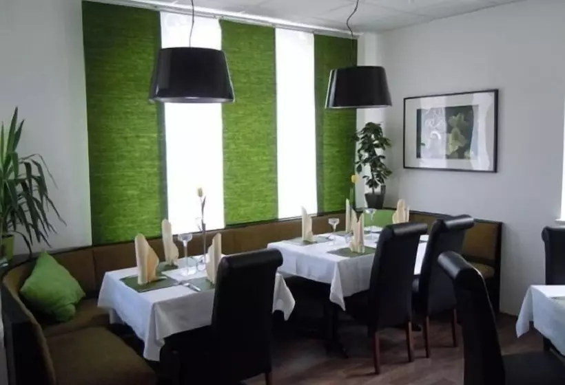 هتل Und Restaurant Rosenkranz