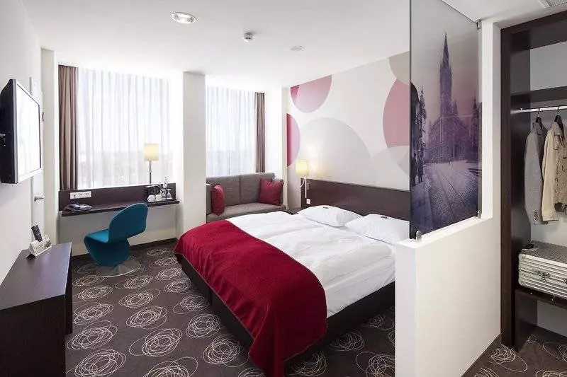 Webers Das Hotel Im Ruhrturm, Stefan Weber Gmbh