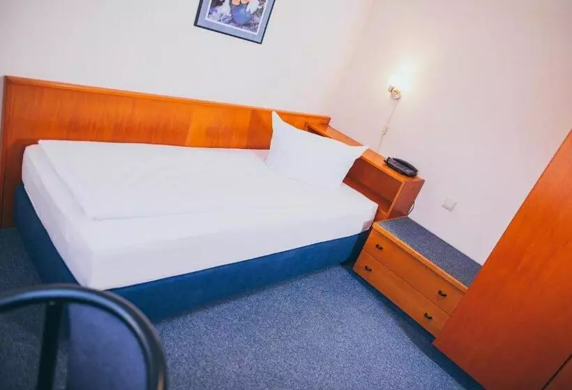 ホテル Zum Grunewald