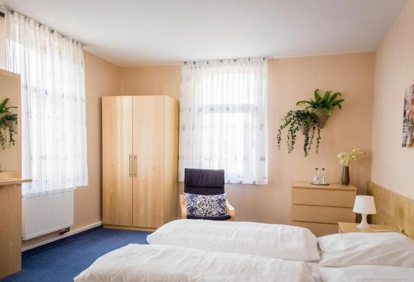 酒店 Zum Grunewald