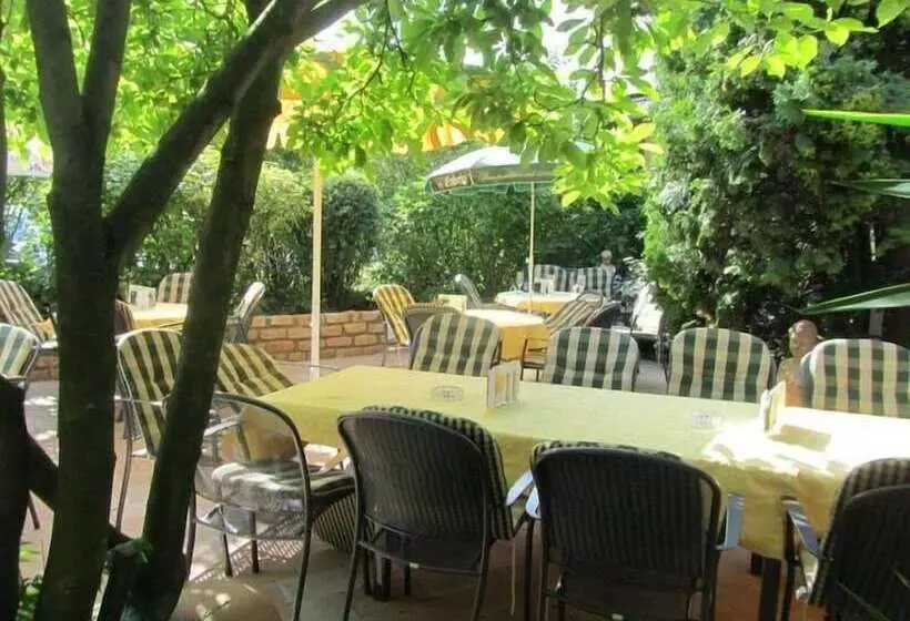 Land Gut Hotel Lohmann