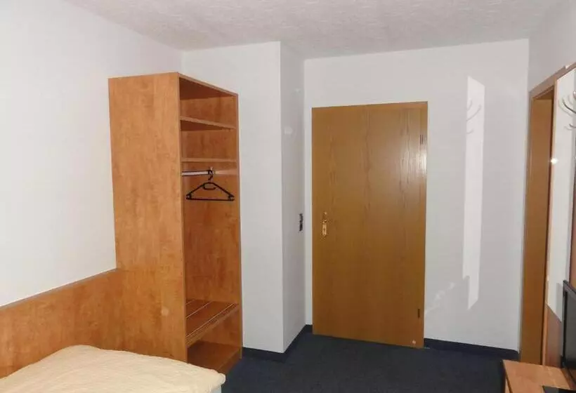 پانسیون Garni Melchendorf