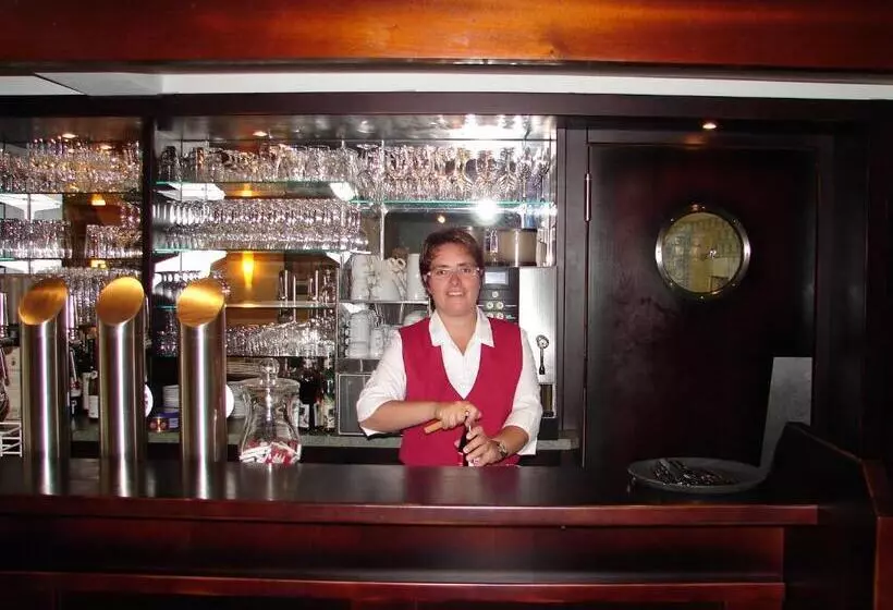 פנסיון Landgasthof & Hotel Zum Schwan Gmbh