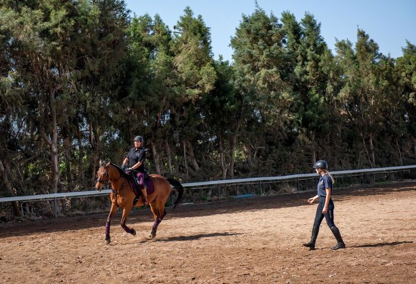 Cap St Georges Hotel & Resort
