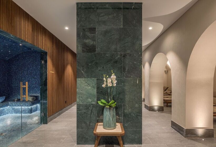 Cap St Georges Hotel & Resort