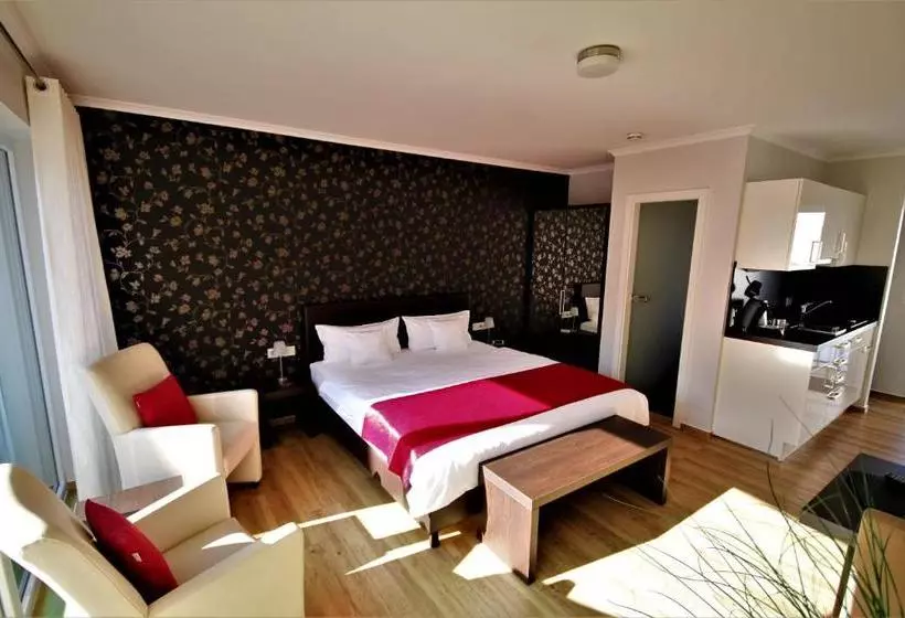 בית מלון כפרי Feriendomizil Am Lindenplatz