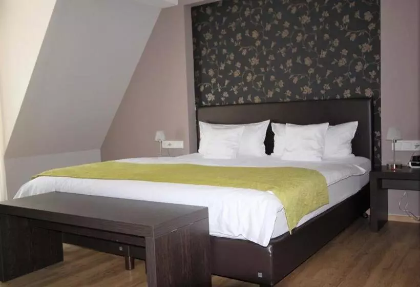 בית מלון כפרי Feriendomizil Am Lindenplatz