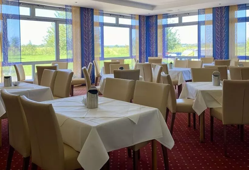 Отель Fortuna Reutlingen Tübingen