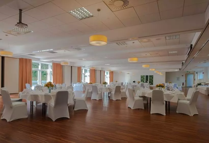 Отель Fortuna Reutlingen Tübingen