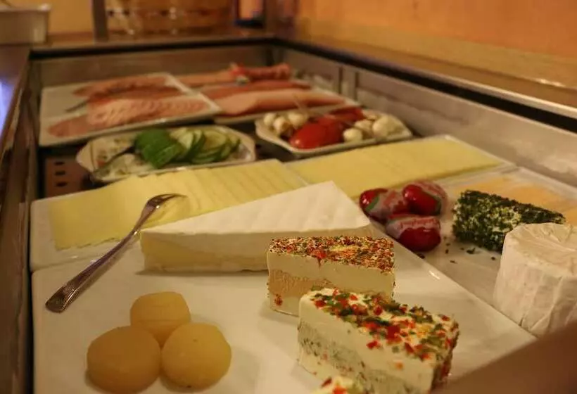 فندق Garni Zur Alten Post