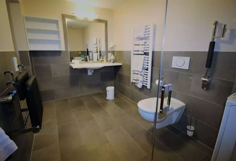 فندق Garni Zur Alten Post